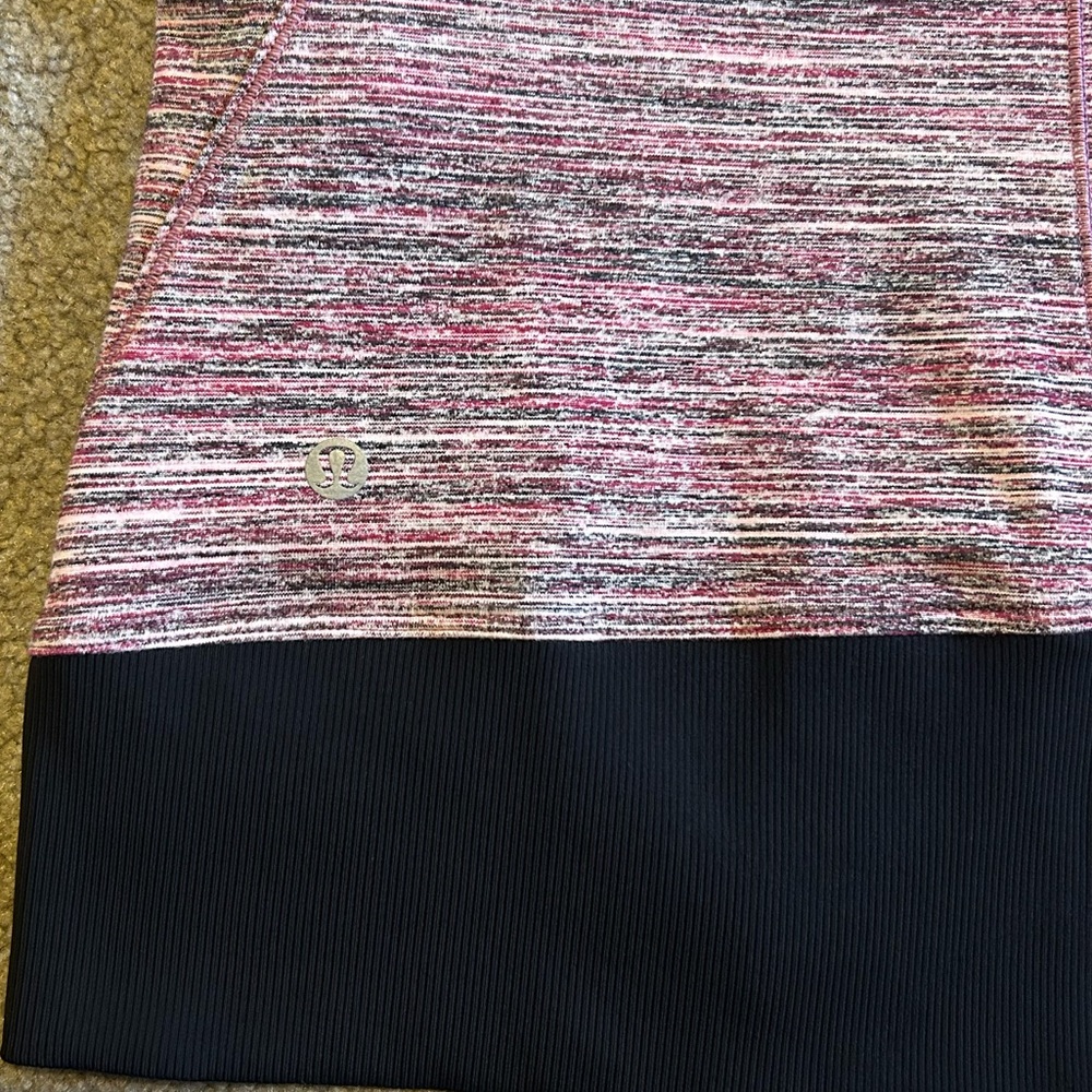 Lululemon Runderful 1/2 Zip - Picture 8 of 8
